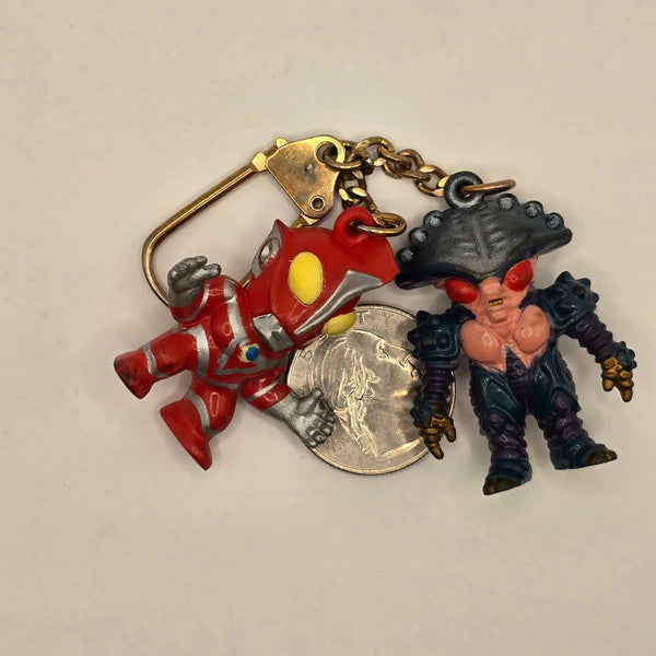 Ultraman Zearth & Alien Benzene Keychain Mini Figure  - 20240501 - RWK334