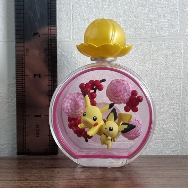 Pokemon Perfume Bottle Mini Figure Series - Pikachu & Pichu - 20220822B - RWK174