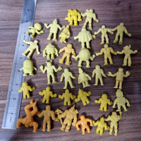 Yellow Dirty Junk Kinkeshi Lot (32 Pieces) - 20230130 - RWK217